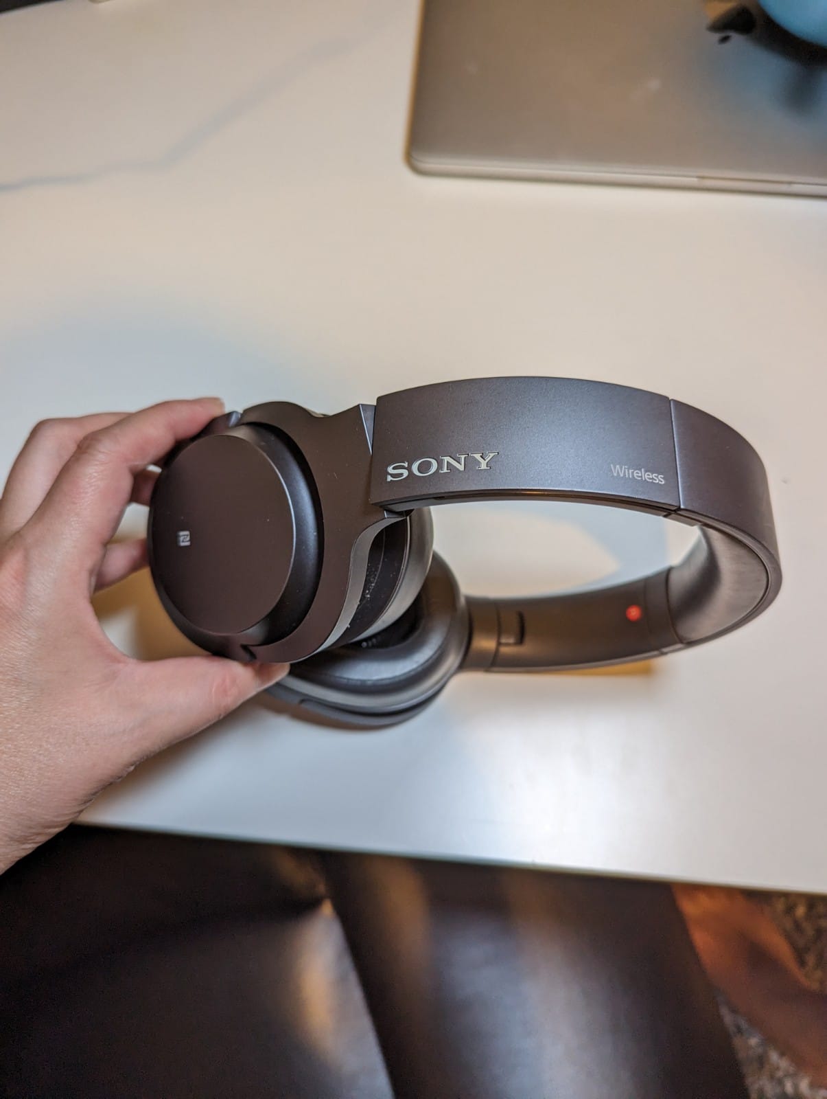 Sony WHH900N Hear On 2 Wireless Overear Noise Cancelling High Resolution Headphones, 2.4 Ounce