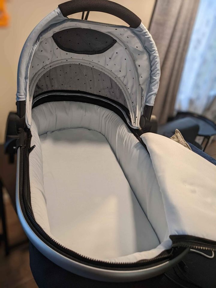 Mockingbird Stroller Bassinet attachment