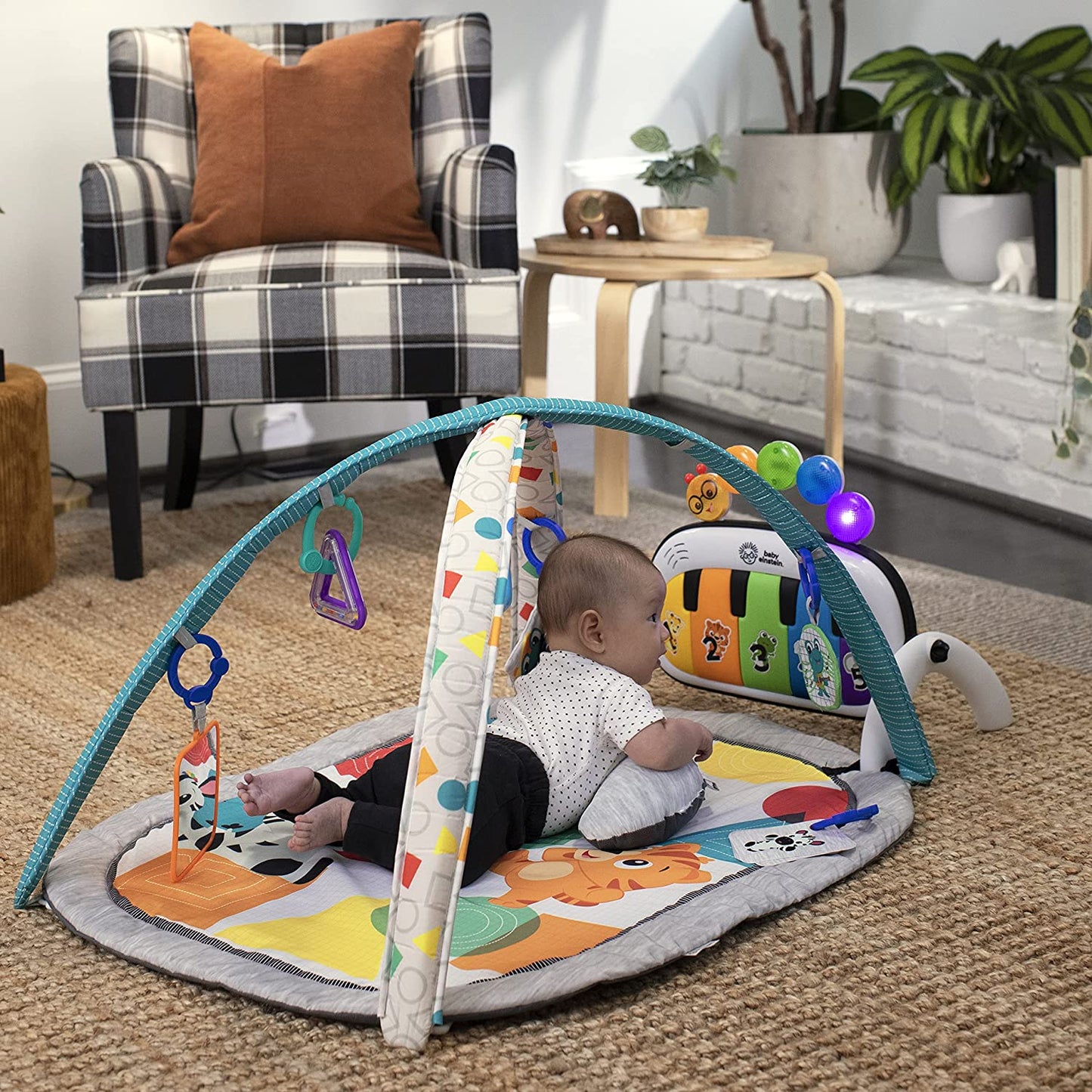 Baby Einstein 4 in 1 kicking tunes, music and language discovery play gym