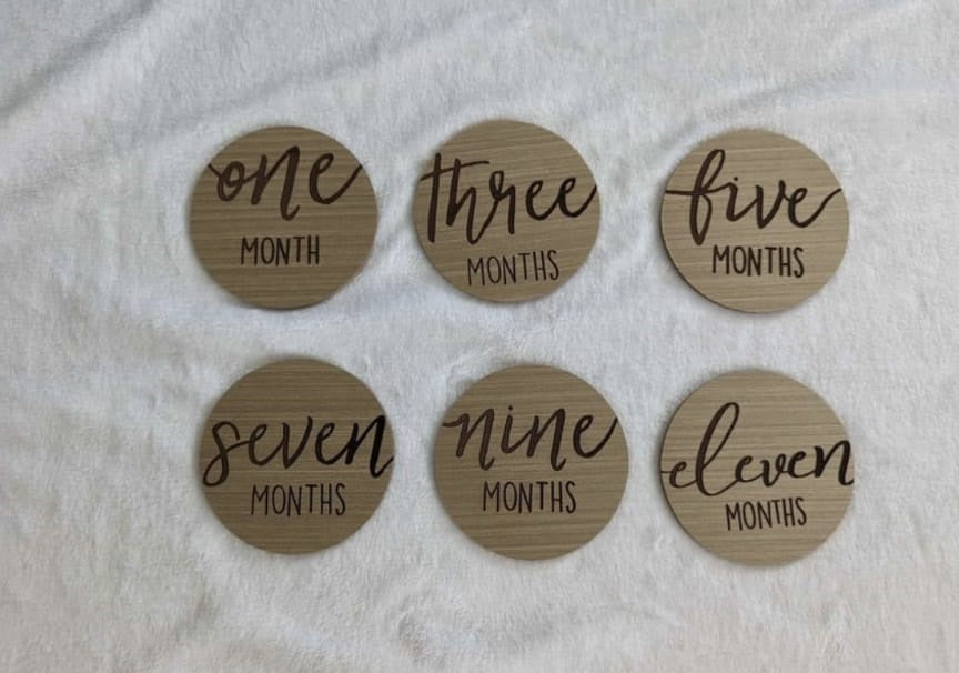 Wooden Milestone Photo Cards, Baby Announcement Cards, Double Sided Photo Prop Monthly Milestone Discs