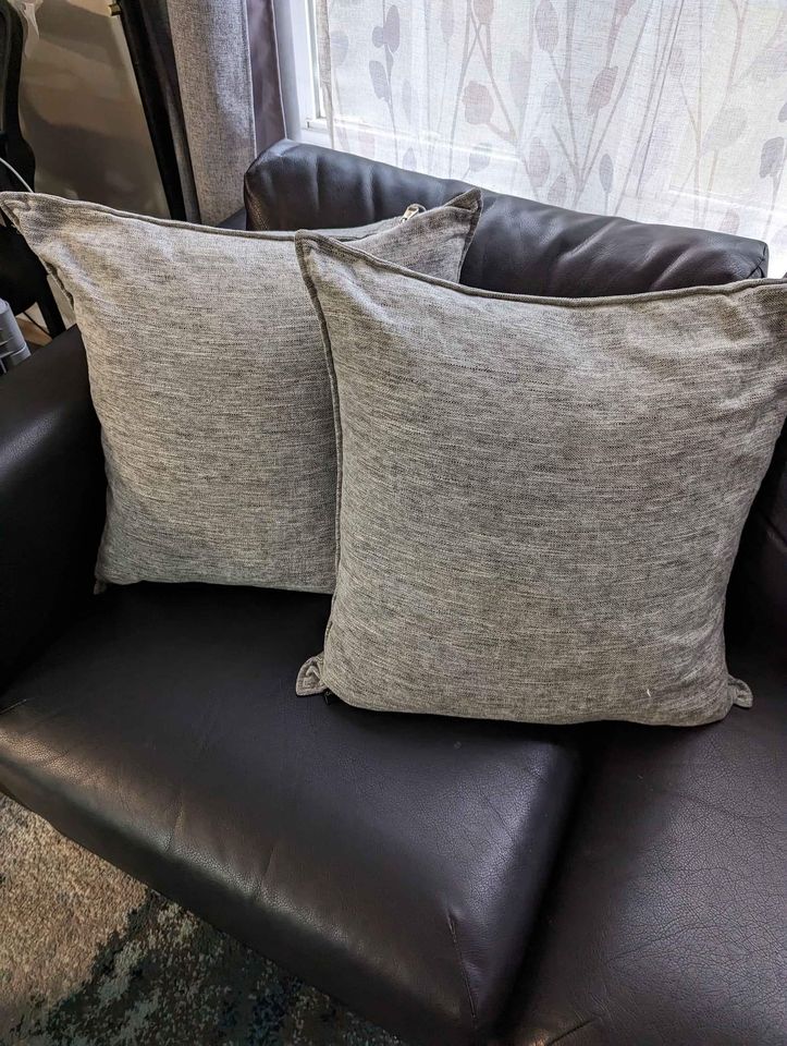 Oversized Throw Pillows (2) With Feather Down